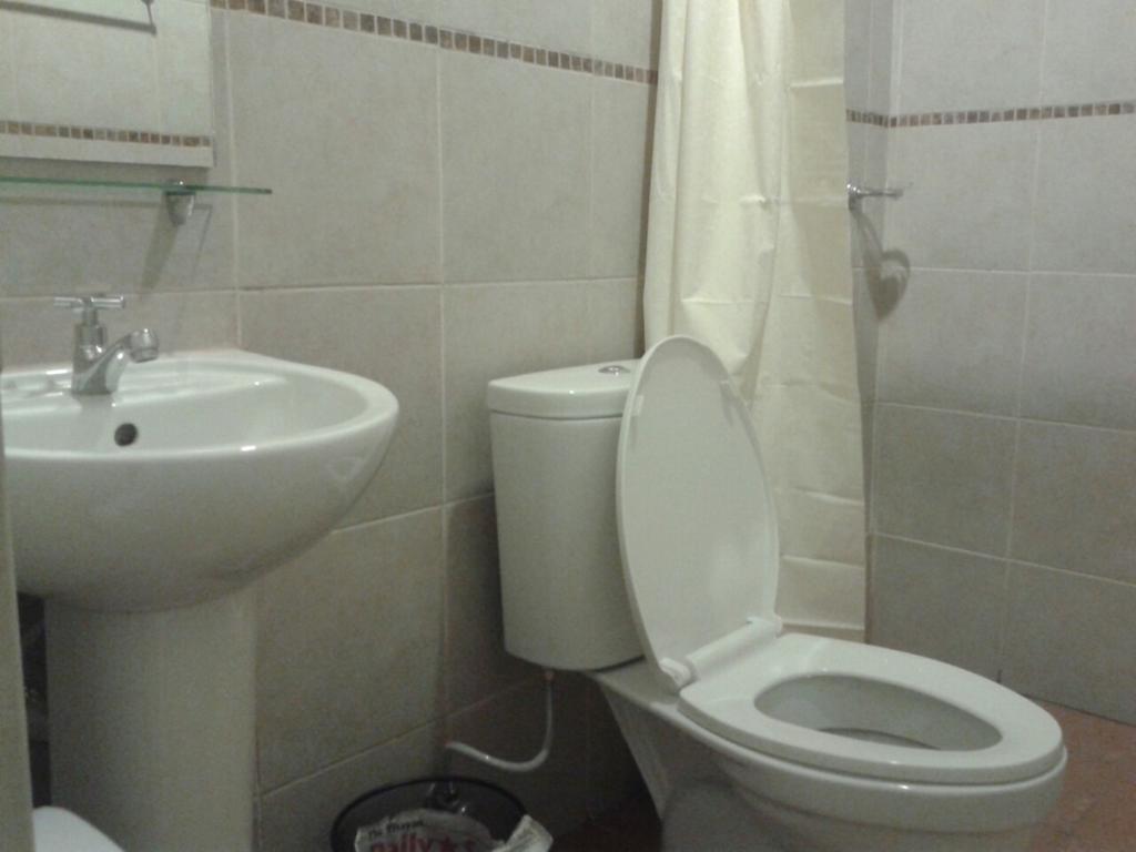 11Th Street Bed And Breakfast Bacolod Habitación foto